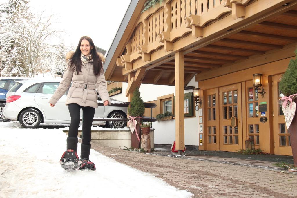 Todnauerberg Hotel Im Schwarzwald 토트나우베르크 외부 사진